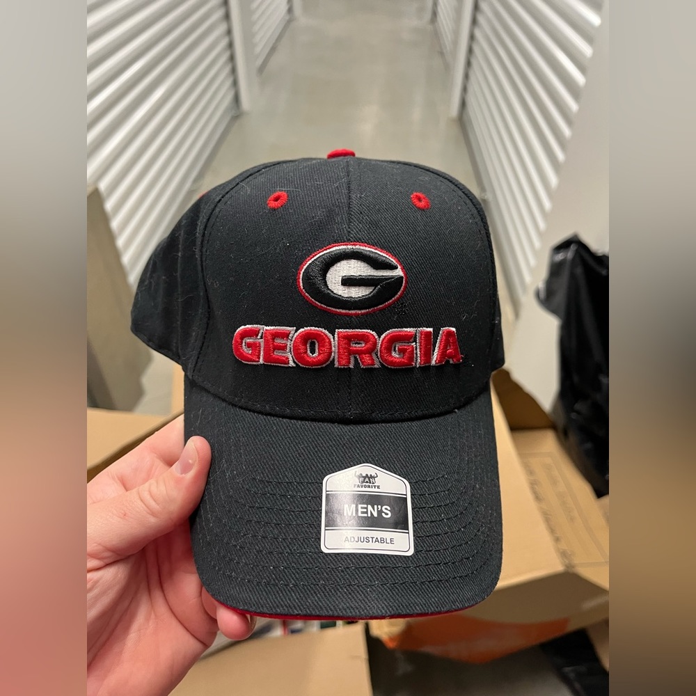 UGA adjustable hat new with tags